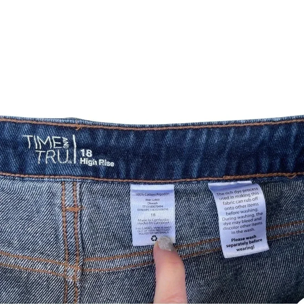 Time And Tru Women's High-Rise Cut Off Blue Jean Shorts - Distressed Denim
